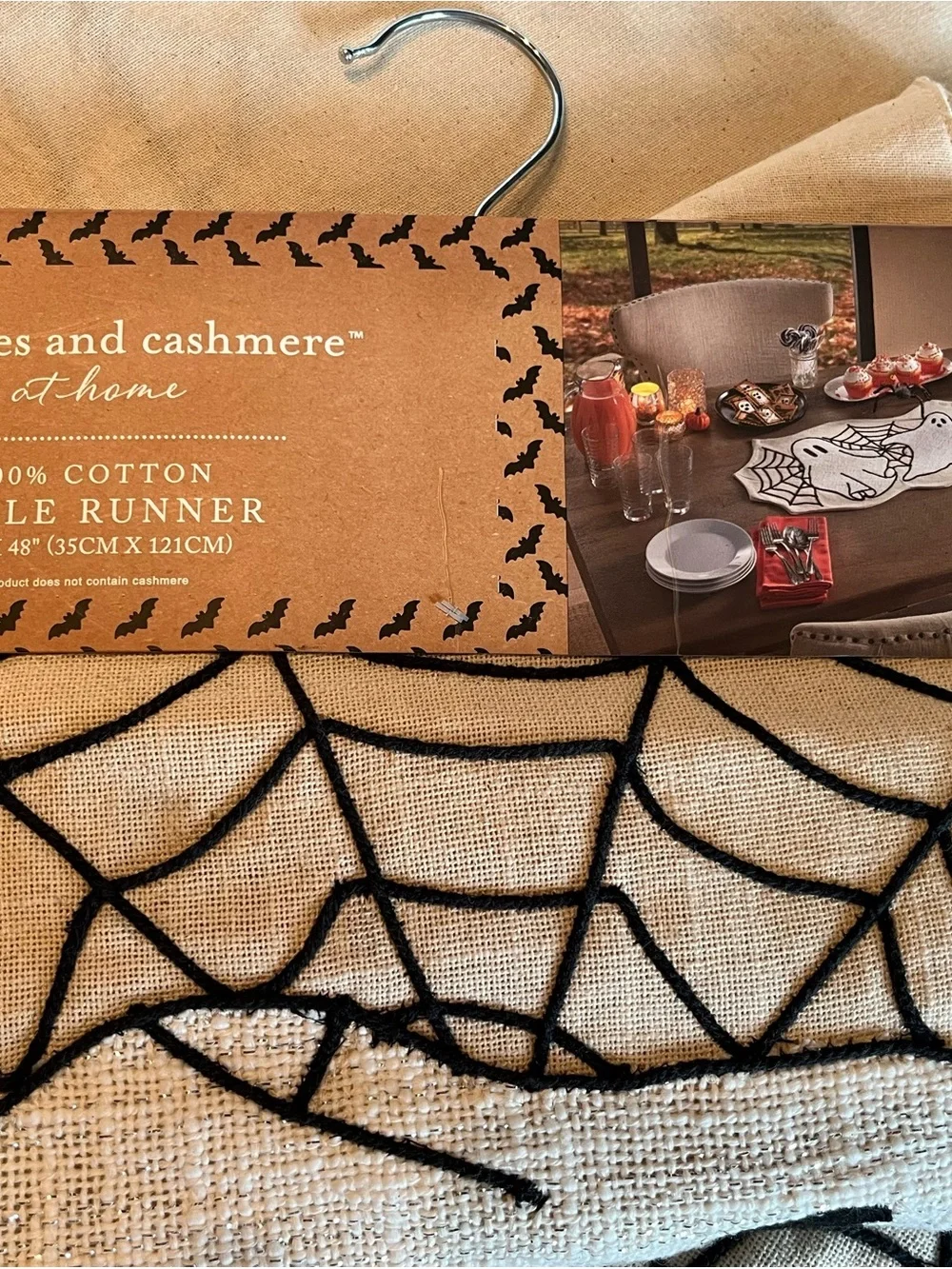 cupcakes & cashmere playful ghost